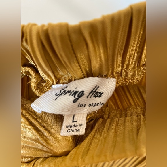 Spring Haze Gold Pleated Pant Set Size Large - Picture 13 of 16